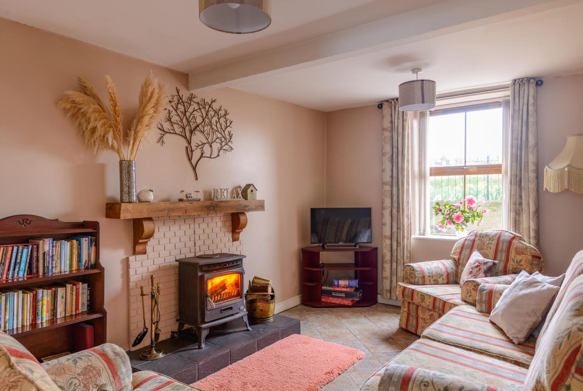 Grove Fort Self Catering Farmhouse Finnis Exterior photo